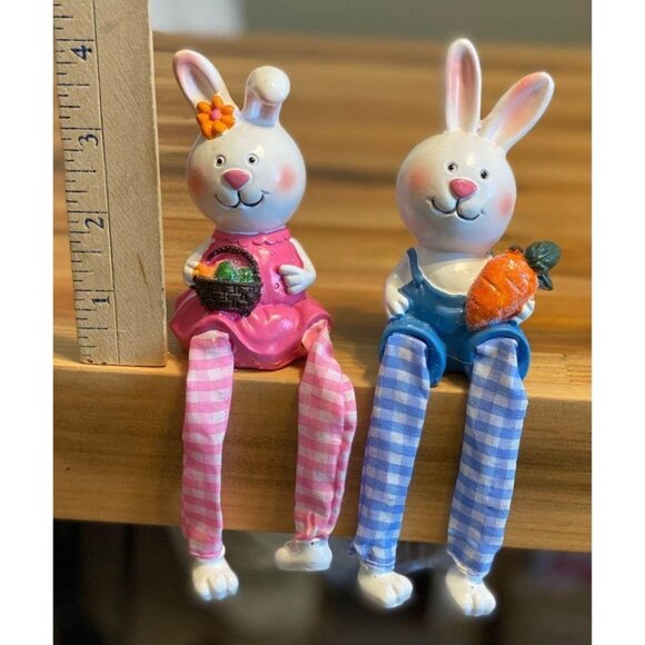 Pair of Easter bunny shelf sitters springtime spring decoration buffalo plaid - Picture 3 of 8